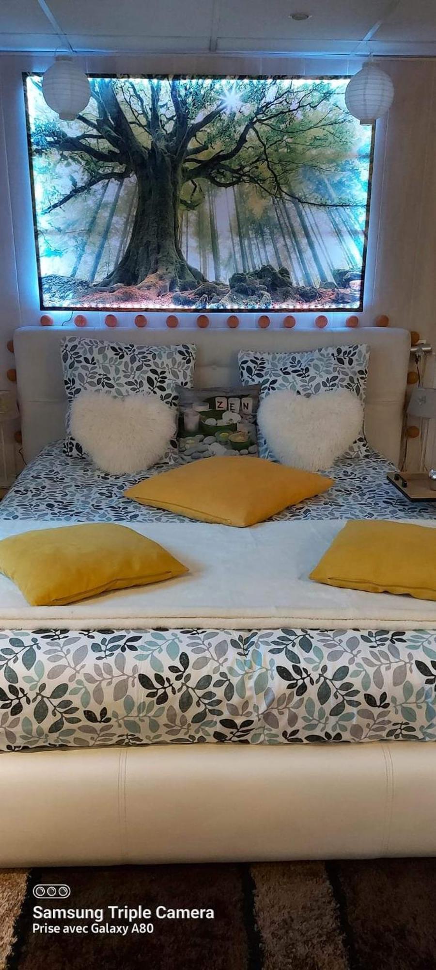 Peniche Morgane 2 Sas Les Betises Hotell Cambrai Exteriör bild